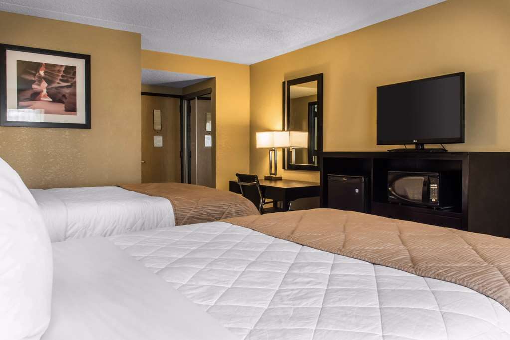 Best Western Harrisburg North Hotel Room photo