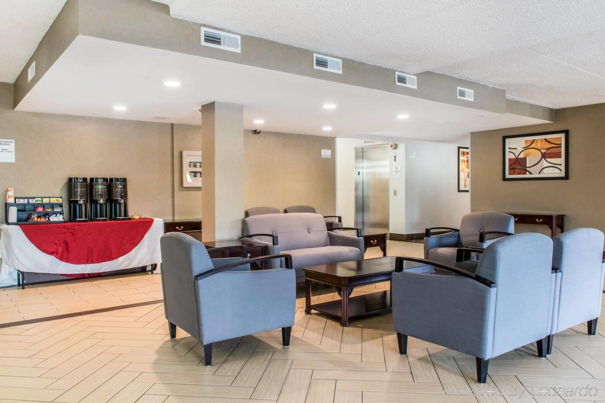 Best Western Harrisburg North Hotel Exterior photo